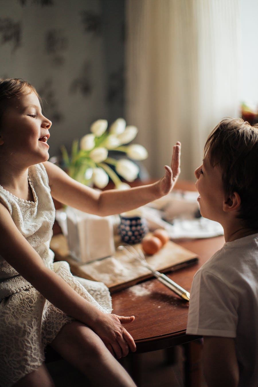 KFZ-Technik und Werkzeuge in der Autowerkstatt